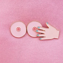 Online Pin's Seins - Blanc Pin's